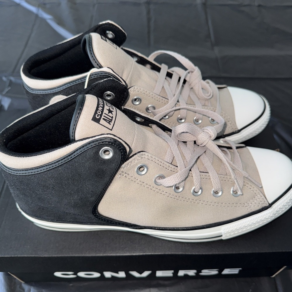 Converse Chuck Taylor All Star High Street Mid Shoe TanBlackWhite Unisex M11 W13